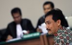 20140428_180518_sidang-andi-mallarangeng.jpg