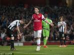 20140429_030453_mesut-ozil-celebras.jpg