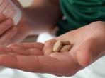 20140430_194234_minum-vitamin1.jpg