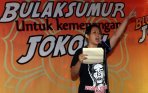 20140507_175855_fitri-nganthi-wani-putri-wiji-thukul-bacakan-puisi.jpg