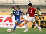 20140508_191845_persib-bandung-vs-persija-jakarta.jpg
