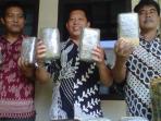 20140516_141943_barang-bukti-8-kg-ganja.jpg