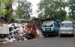 20140518_231847_sampah-dipinggir-jalan.jpg