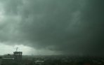 20140520_085649_awan-hitam-slimuti-makassar.jpg