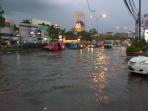 20140522_175052_20140522_banjir_jalan-margonda.jpg