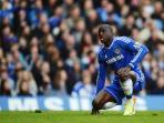 20140523_113821_demba-ba-jongkokkkkk.jpg