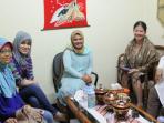 20140527_194952_gerakan-ibu-pertiwi-memanggil-irma.jpg