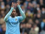 20140530_195819_yaya-toure-salut.jpg