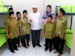 20140531_154738_bca-inge-setiawati-beasiswa.jpg