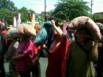 20140602_133328_kajari-dan-bantal-blitar.jpg