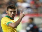 20140603_032229_striker-timnas-brasil-neymar.jpg