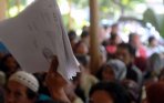 20140603_152137_antri-kartu-sktm-untuk-mendapatkan-kjp.jpg