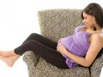Cara Mengatasi Kaki Bengkak saat Hamil, Simak Tips Berikut Ini
