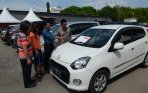 20140609_101822_bursa-oto-seken-bos-di-surabaya.jpg