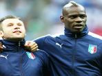 20140609_125527_duet-mario-balotelli-dan-antonio-cassano.jpg