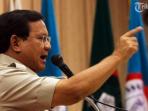 20140611_121711_kampanye-di-solo-prabowo-memercik-muka-sendiri.jpg
