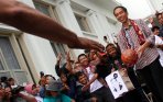 20140612_153259_capres-jokowi-ditengah-seniman-bandung.jpg