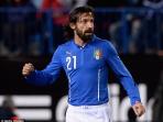 20140612_182200_andrea-pirlo-italia-biru.jpg