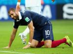 20140616_093544_karim-benzema-merangkakkkk.jpg