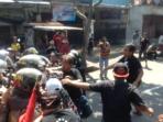 20140618_131459_bentrok-polisi-vs-dolly.jpg
