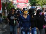 20140619_154437_psk-dolly-berdemo-jelang-penutupan.jpg
