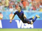 20140627_212916_striker-robin-van-persie.jpg