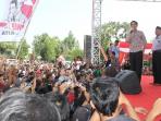 20140628_135011_jokowi-panggung-madiun.jpg
