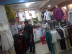 20140630_172052_20140630_toko-busana-muslim-di-pasar-mayestik.jpg