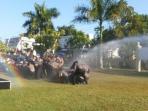 20140630_212306_sebanyak-60-polisi-kena-semprot-water-cannon.jpg