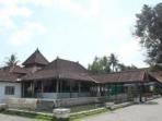 20140630_221658_masjid-pathok-negoro-ploso-kuning.jpg