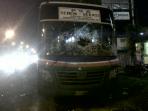 20140701_072559_bus-mayasari-p9a-jurusan-senen-bekasi-dirusak.jpg