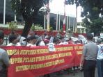 20140701_140400_20140701_demo-mabes-polri_obor-rakyat.jpg
