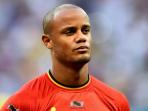 20140702_232219_vincent-kompany-botaksssss.jpg