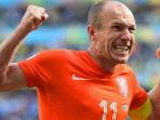 20140703_051240_arjen-robben.jpg