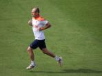 20140703_093015_arjen-robben-lari.jpg