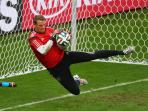 20140704_073828_manuel-neuer-aksi.jpg
