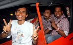 20140705_130828_guruh-buka-bersama-dengan-anak-yatim-dan-selebriti.jpg