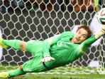 20140706_062622_aksi-tim-krul-adu-penalti-belanda.jpg