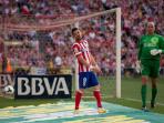 20140707_085214_willy-caballero-dan-david-villa.jpg