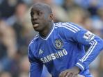 20140708_052118_demba-ba-jongkokkkkke.jpg