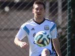 20140709_024334_lionel-messi-jagling.jpg