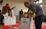 20140710_171726_anggota-kpps-lakukan-rekapitulasi-suara-pilpres-2014.jpg
