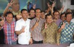 20140713_205109_jokowi-jk-tanggapi-hasil-hitung-cepat.jpg