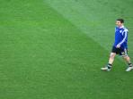 20140713_221426_lionel-messi-jalan-di-latihan.jpg