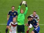 20140714_055329_manuel-neuer-andre-schurrle-bastian-schweinsteiger-ezequiel-garay.jpg