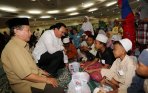 20140716_172532_ahok-lakukan-safari-ramadhan-bersama-anak-yatim.jpg