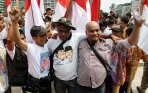 20140721_155953_aksi-damai-relawan-jokowi-dan-prabowo.jpg