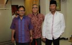 20140723_133024_wiranto-bersama-tri-sutrisno-dan-komarudin-hidayat.jpg