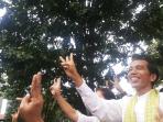 20140725_161640_joko-widodo-dan-pemudik-nih2.jpg