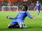20140726_153948_willian-slidinglututttt.jpg